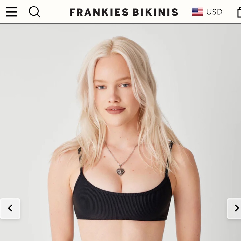 NWT! Ribbed bralette bikini top